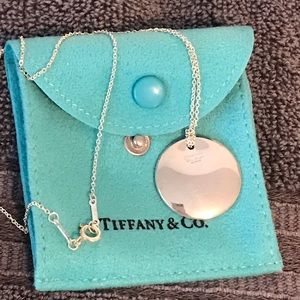Tiffany’s Elsa Piretti Sterling Round pendant